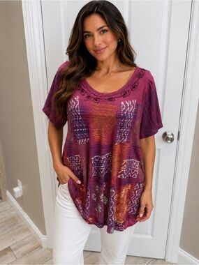 Relaxed Boho Scoop-Neck Midi Dress/Top in Magenta Floral Print
